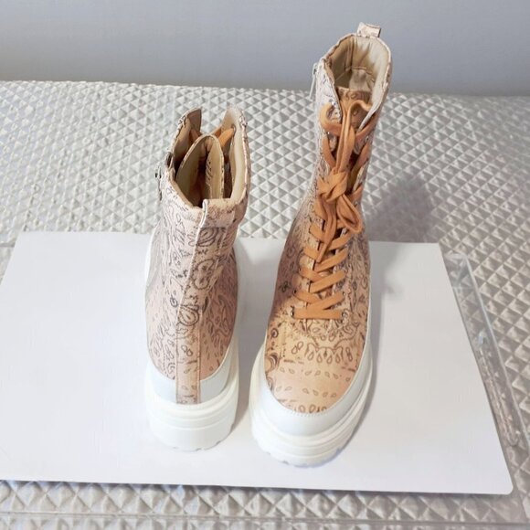 NWOT Free People jacquard print canvas lug sole lace-up "hiker" boots, EU 40 - Picture 13 of 16